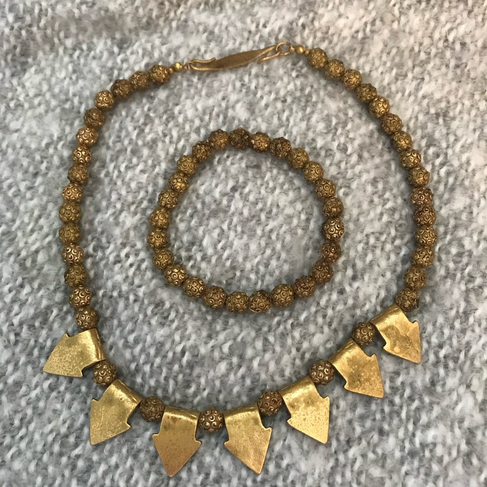 Egyptian motif metal choker and bracelet set